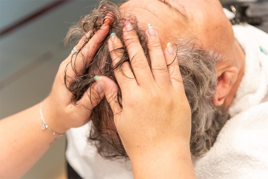 La importancia de utilizar los productos adecuados para cuidar el cabello