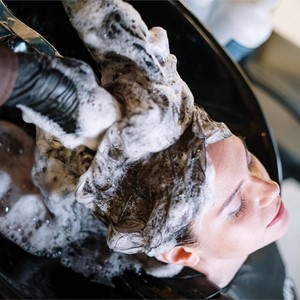 Pelo graso: consejos para su lavado